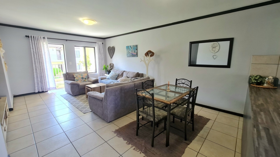 2 Bedroom Property for Sale in Bowtie Western Cape